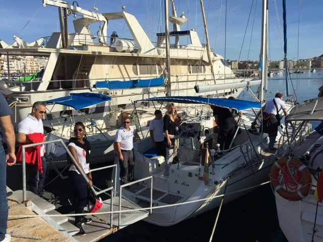  Monter sur le bateau