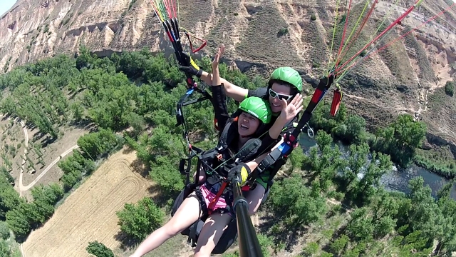  Paragliding flights through Guadalajara