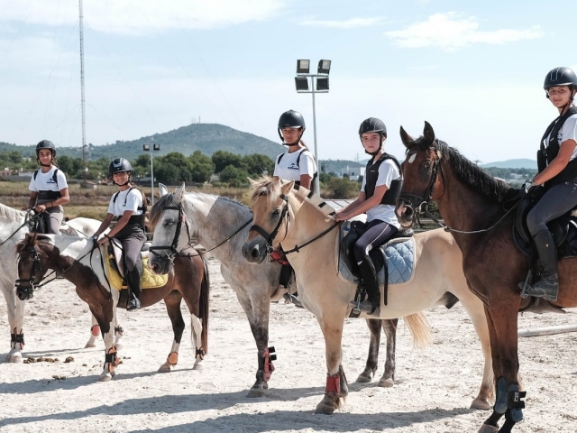  Passeggiata a cavallo dal nostro centro ippico 