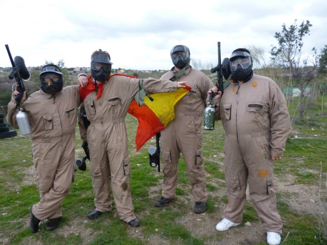  Quattro giocatori di paintball 