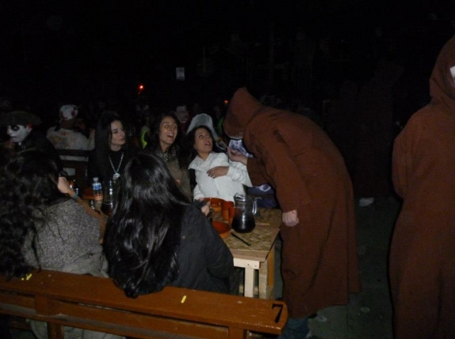  Passing by the tables 