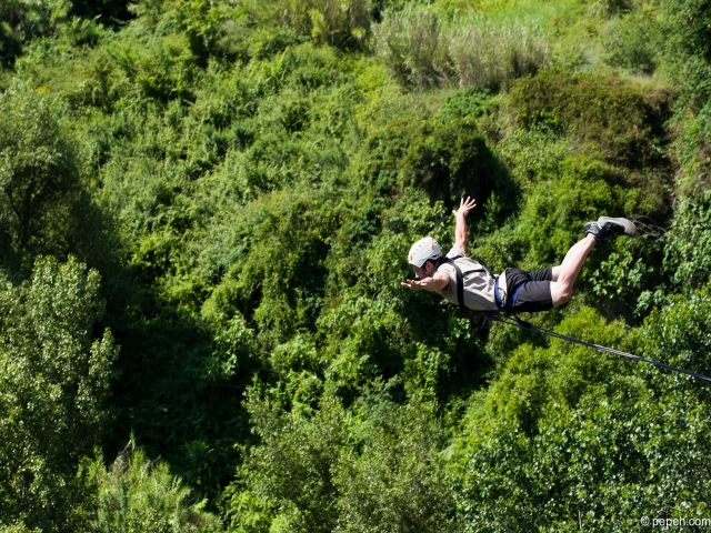 Puenting en Saldes