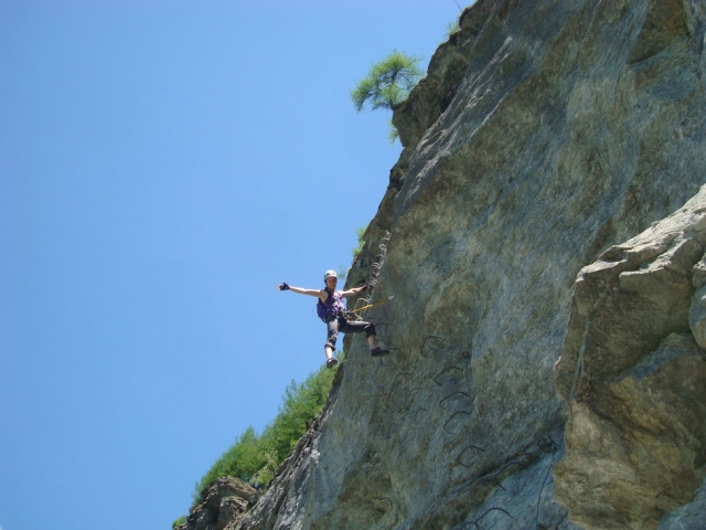  Waving from the slope