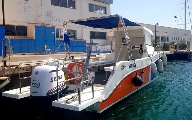  Boot im Hafen von Calpe
