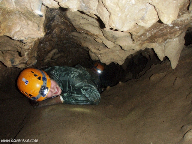 Espeleología iniciación Nivel 1 en Girona