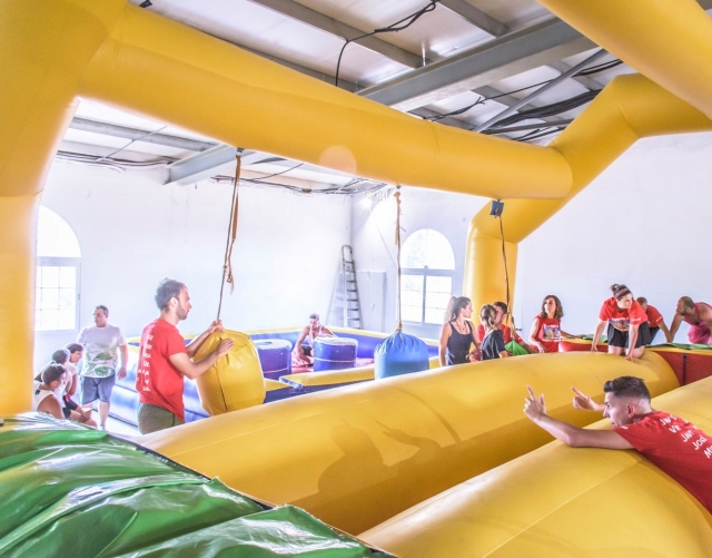  Jeux de gymkhana d'humour jaune 