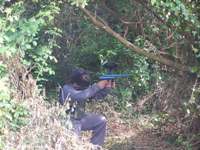 Jugando al paintball en Loredo