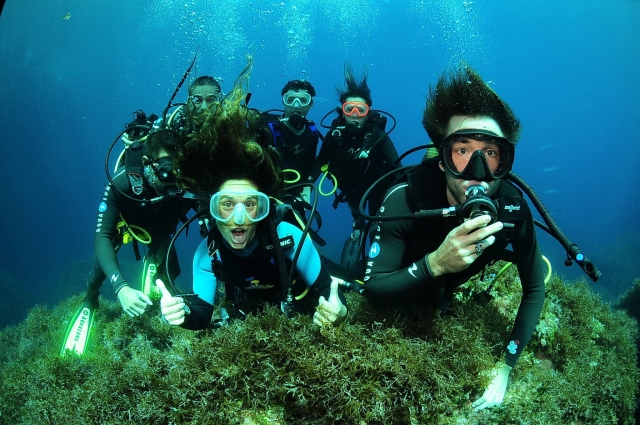  Corso di immersione con gli amici 