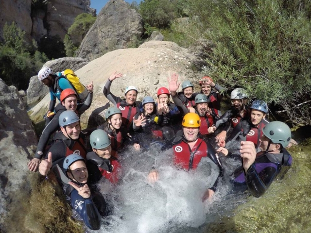  Canyoning for large groups