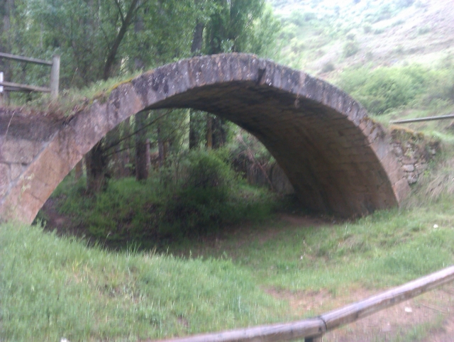  Ponte sulla strada 