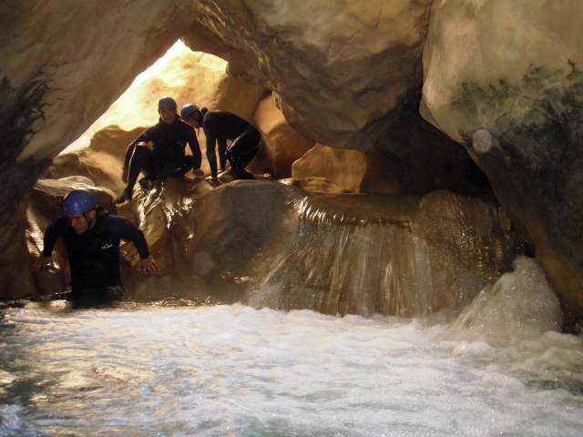  Pratique du canyoning 