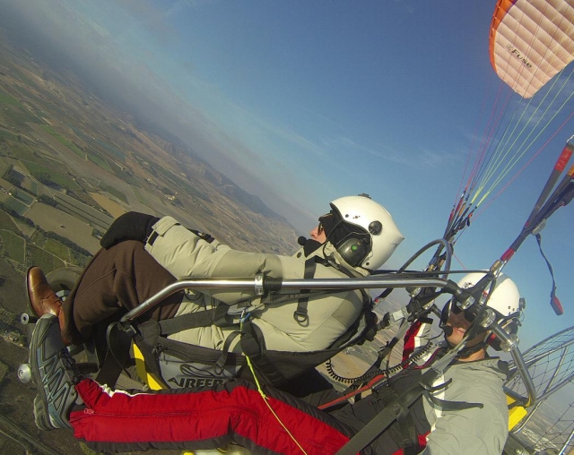 Esperienza di volo in paramotore 