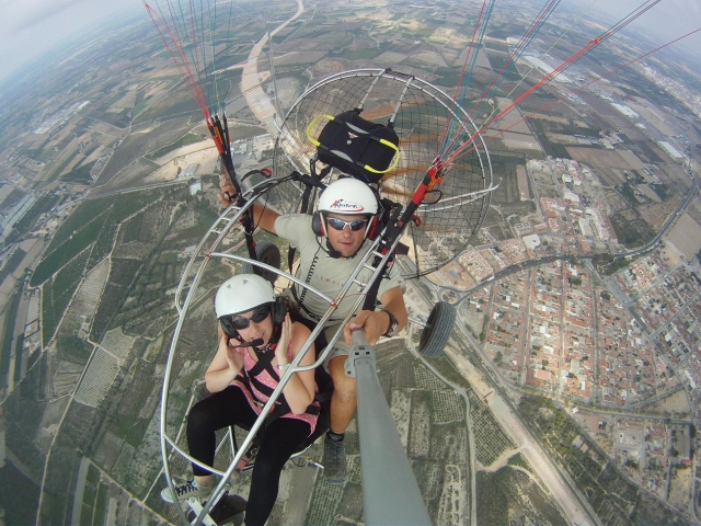 Volando en paramotor