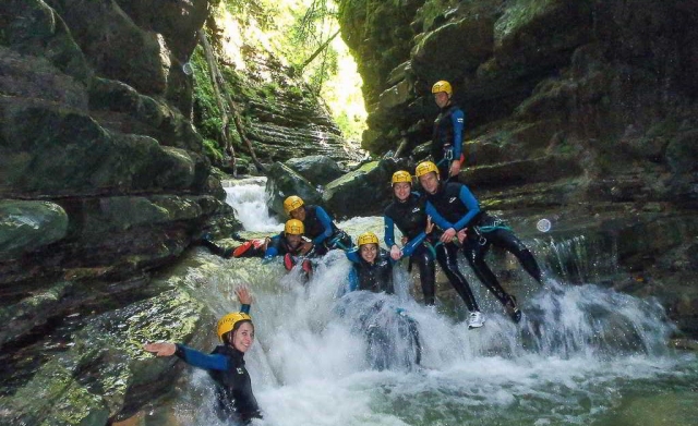 Sessione di canyoning 