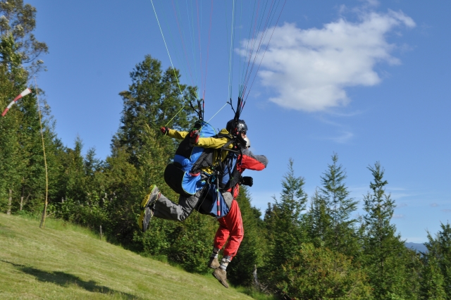  Corso di parapendio a Castejón de Sos 