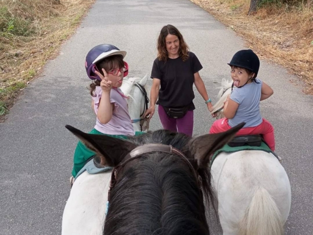 Durante el paseo en pony