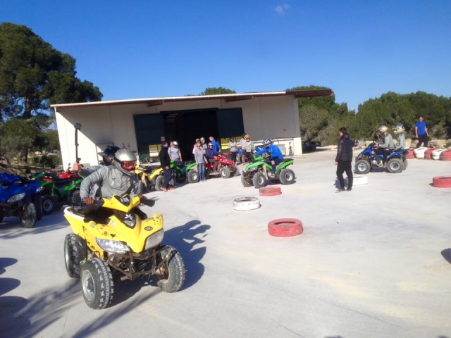  Come ride a quad