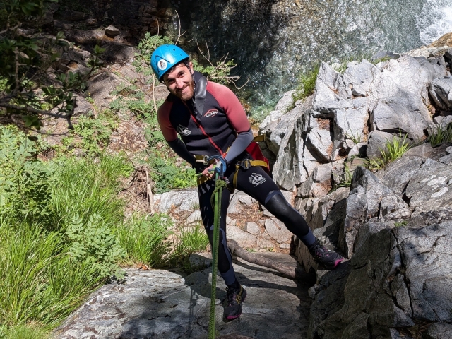 Escapada a Asturias: barranquismo y espeleología