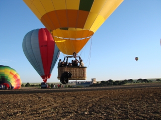 Vuelo en globo en Segovia con Brunch DVD y fotos