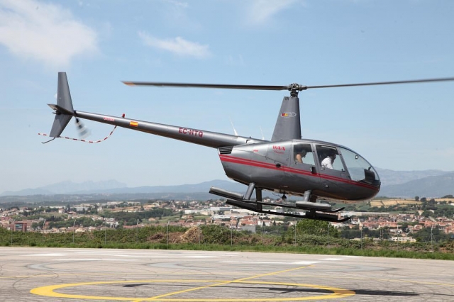 Helicoptero elevandose