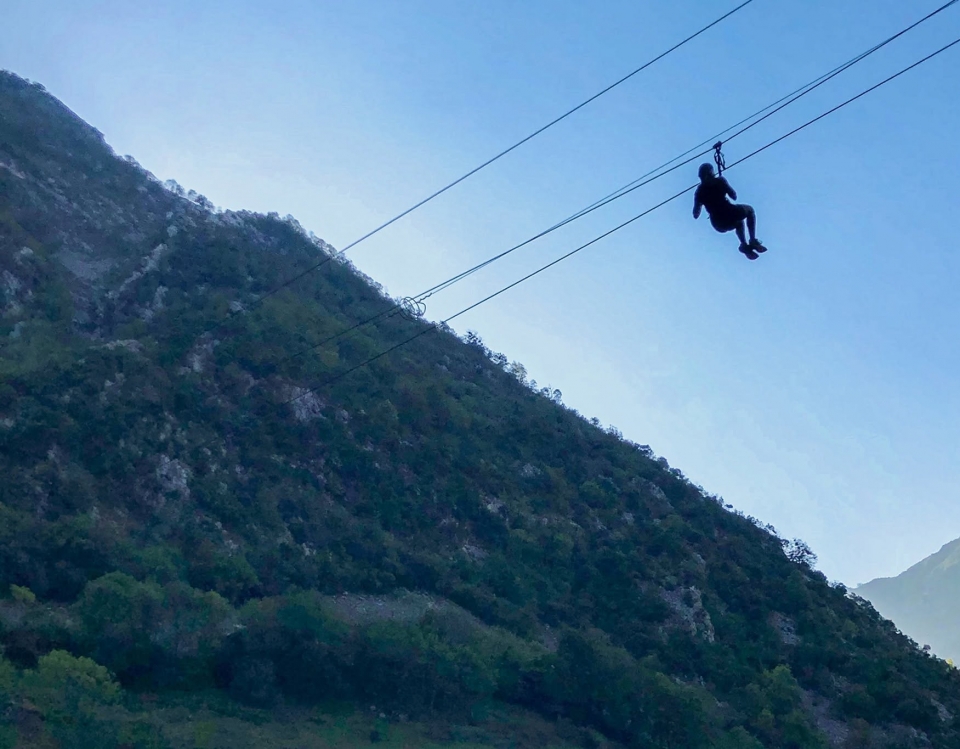 6 tirolinas en Asturias