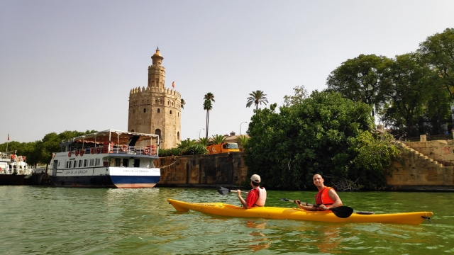  La Torre del Oro from kayak 