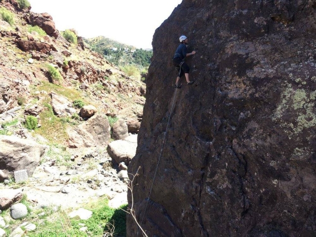  Ascend the Canary mountains 
