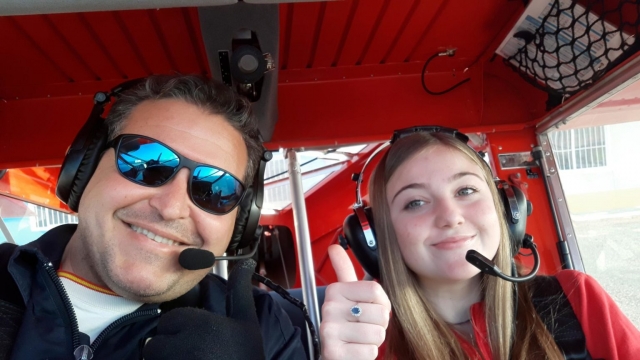  Pilotieren a Kleinflugzeug als Familie 