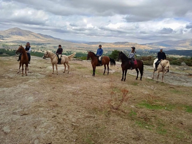 Paseo a caballo por los caminos de Segovia