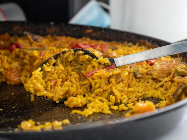  Paella pour manger