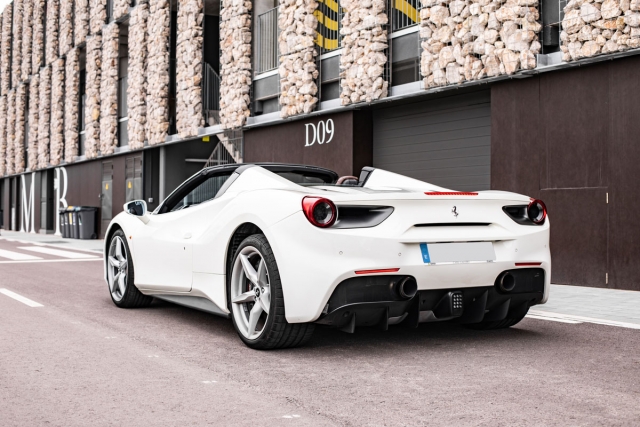 Ferrari 488 Spider 