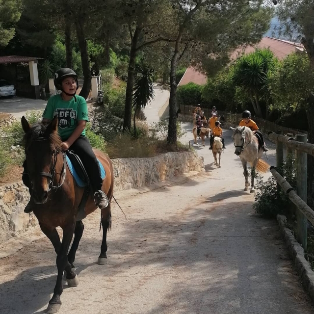 Excursão a cavalo ao Garraf 