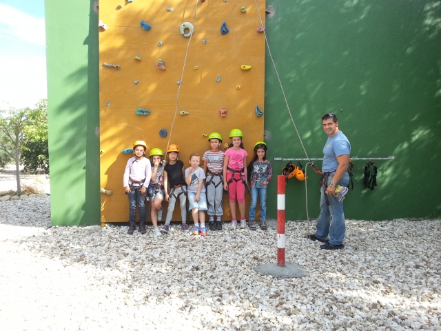 Cumpra com escalada 