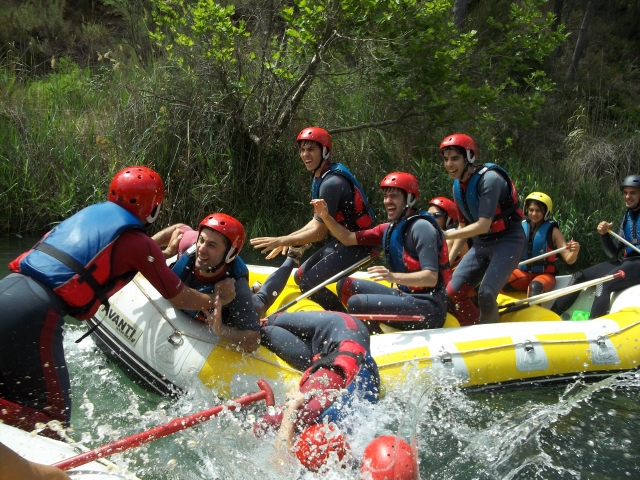  Rafting 