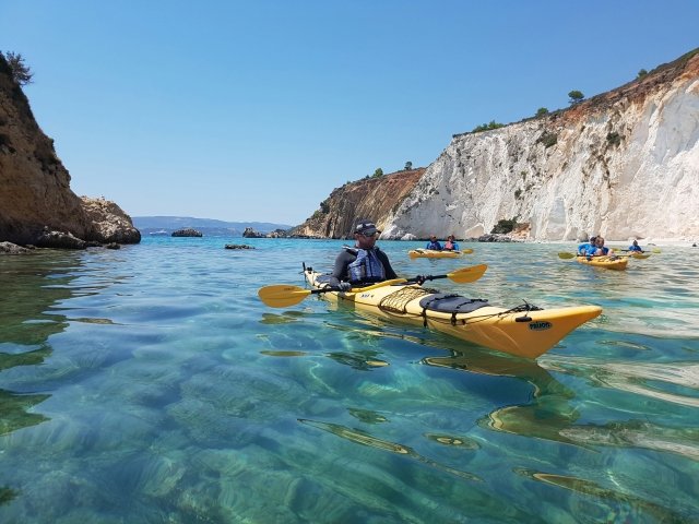 Vive una experiencia con un kayak en Dénia