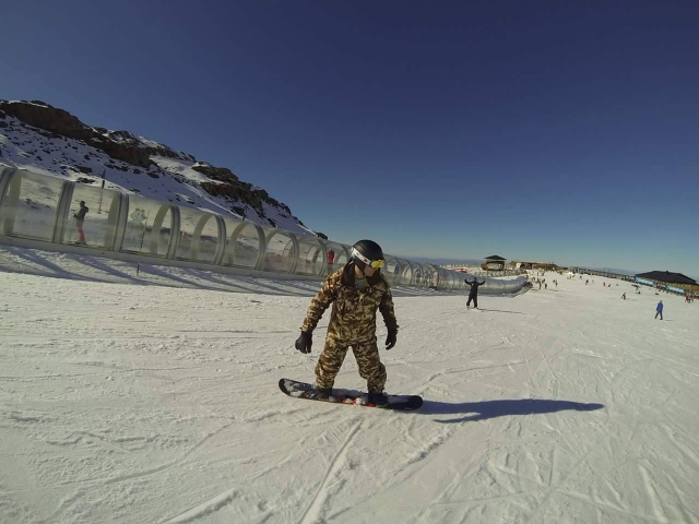  Practicing snowboarding in Sierra Nevada