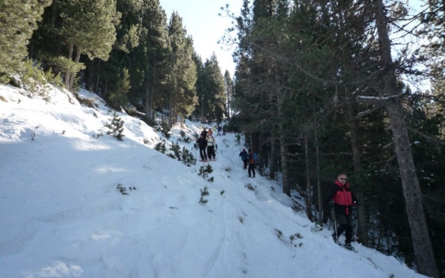  Das Schneeschuhwandern genießen