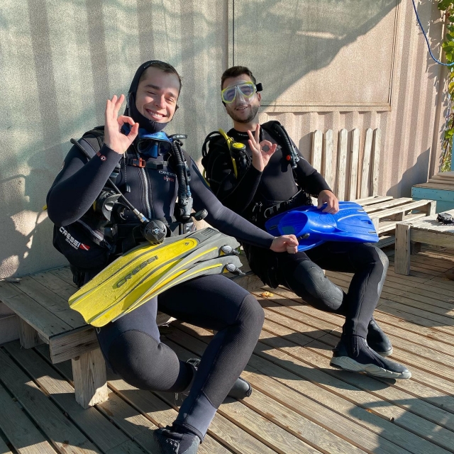  CMAS 高级 2 星潜水员课程 