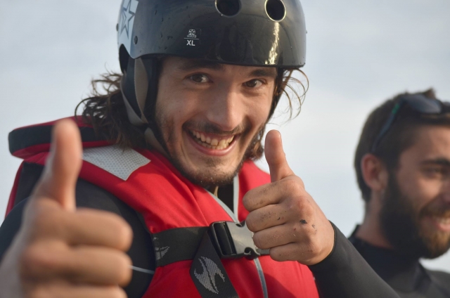 Yon González testet das Flyboard 