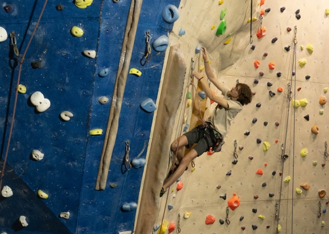 Séance de mur d'escalade 