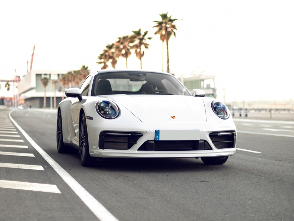 Vuelta a circuito de Montjuïc en Porsche