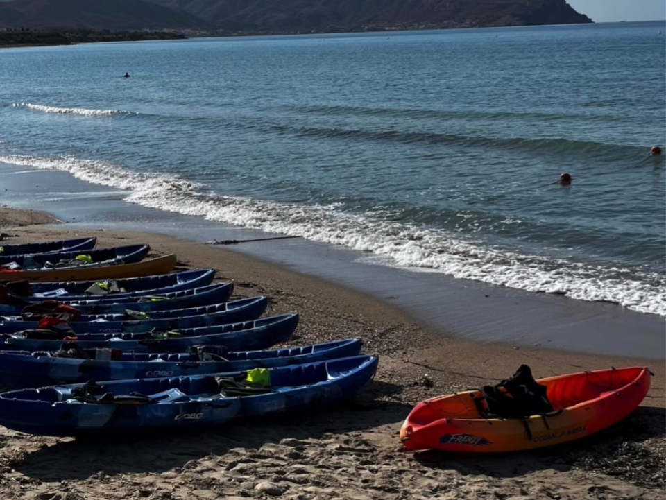 Kayaks en Isla Plana Kayaks en Isla Plana