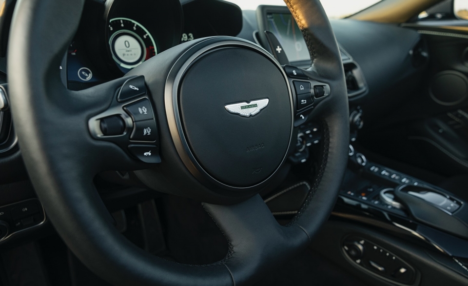 Volante del Aston Martin