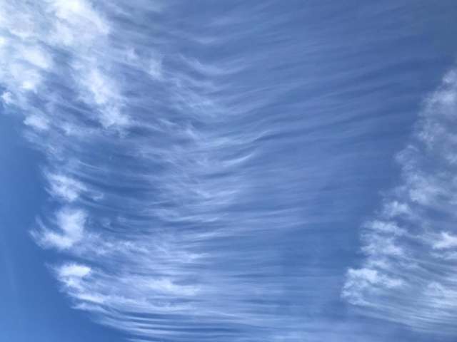 Il bellissimo cielo striato della Sierra Nevada 
