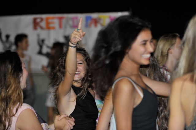 La diversión está asegurada con nuestas fiestas sorpresas