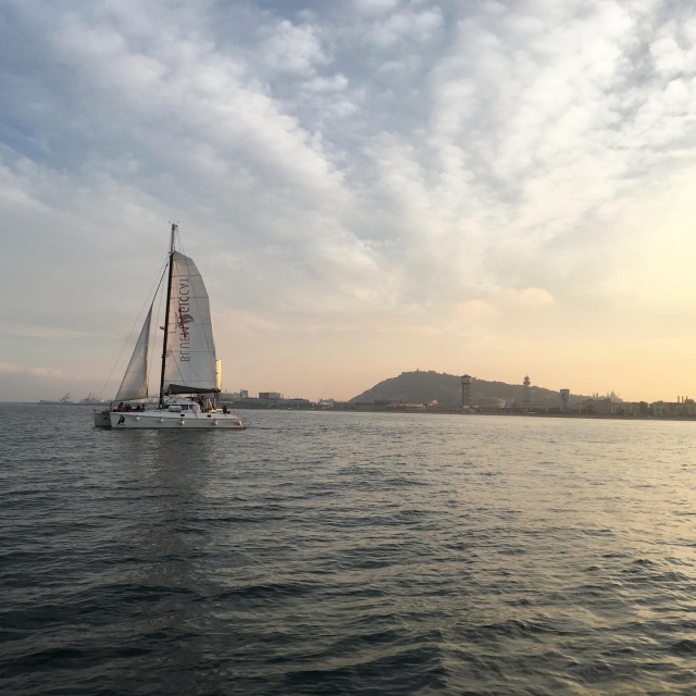  Promenade en voilier à Barcelone 