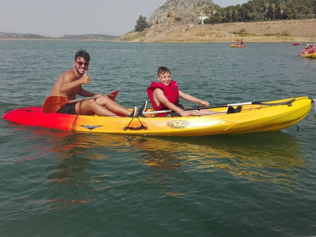  Climb our kayaks through the reservoir