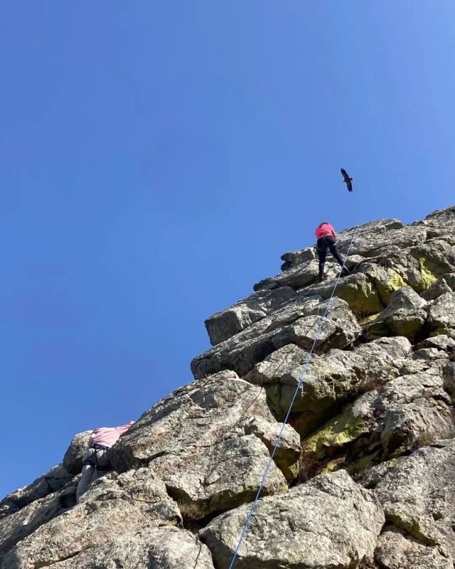 Rappel y escalada en Alange