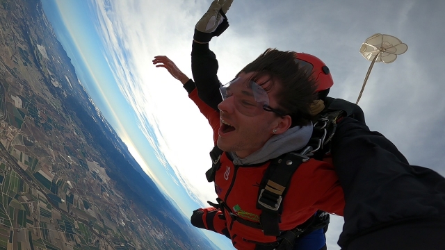  Freier Fall mit dem Stabilisierungsfallschirm 