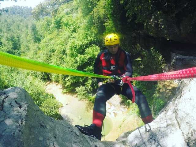  波亚托斯峡谷速降 